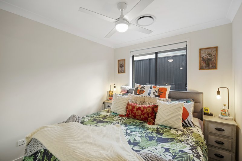 Photo - 1 & 2/30 Corymbia Circuit, Heddon Greta NSW 2321 - Image 15