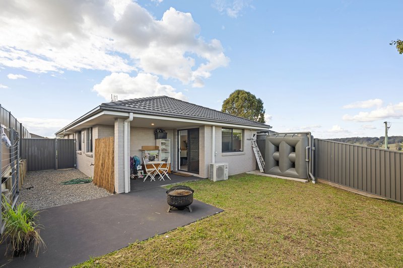 Photo - 1 & 2/30 Corymbia Circuit, Heddon Greta NSW 2321 - Image 17