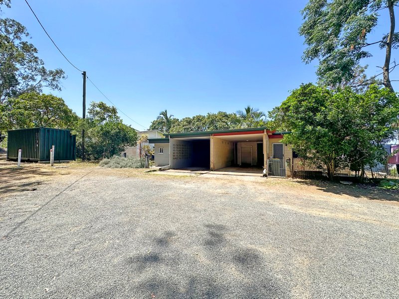 Photo - 1-2/30 Langdon Street, Sarina QLD 4737 - Image 2