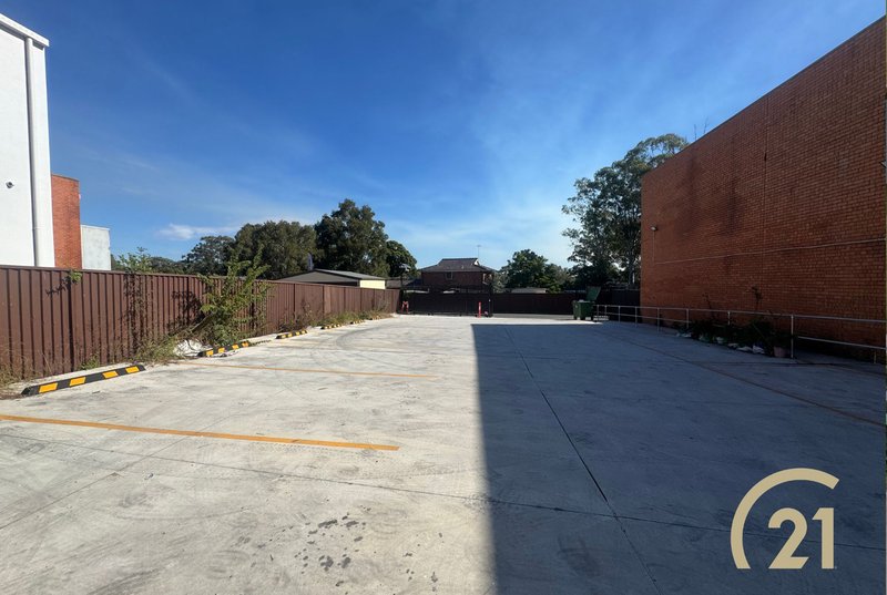 Photo - 1-2/36 The Horsley Drive, Carramar NSW 2163 - Image 6