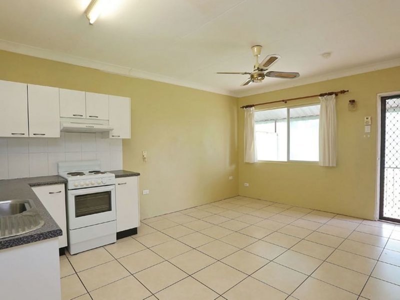 Photo - 1 & 2/39 Banks Crescent, Mount Isa QLD 4825 - Image 2