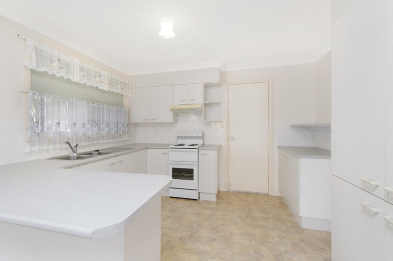 Photo - 1 & 2/39 John Phillip Drive, Bonny Hills NSW 2445 - Image 6