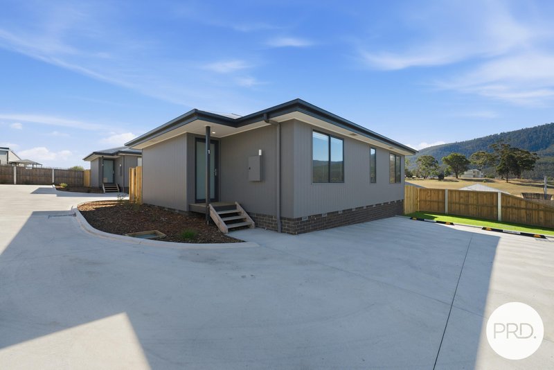 Photo - 1 & 2/4 Buddon Road, New Norfolk TAS 7140 - Image 18