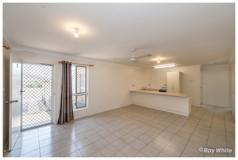 Photo - 1 & 2/400 Thozet Road, Frenchville QLD 4701 - Image 4