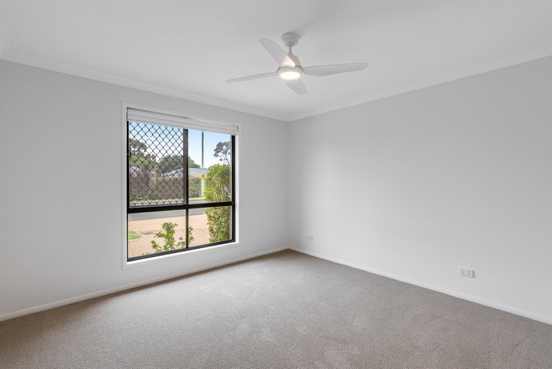 Photo - 1 & 2/472 Stenner Street, Darling Heights QLD 4350 - Image 5