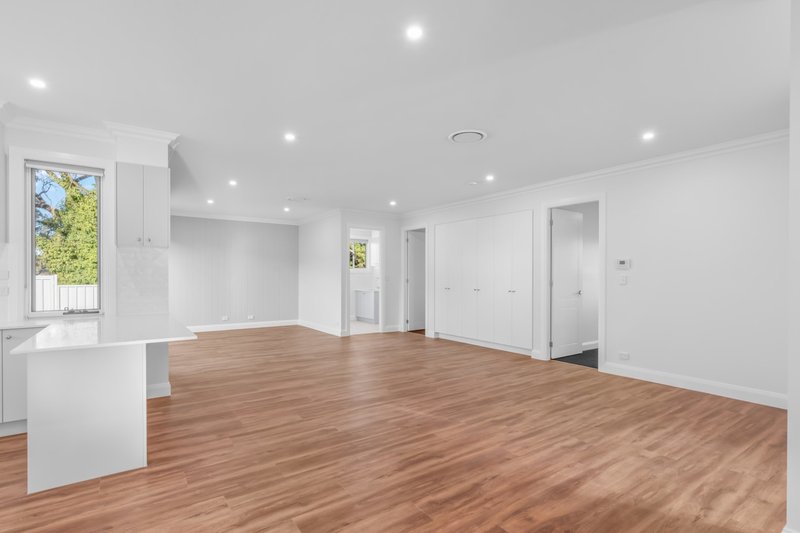 Photo - 1 & 2/4a Jamieson Street, Portland NSW 2847 - Image 9