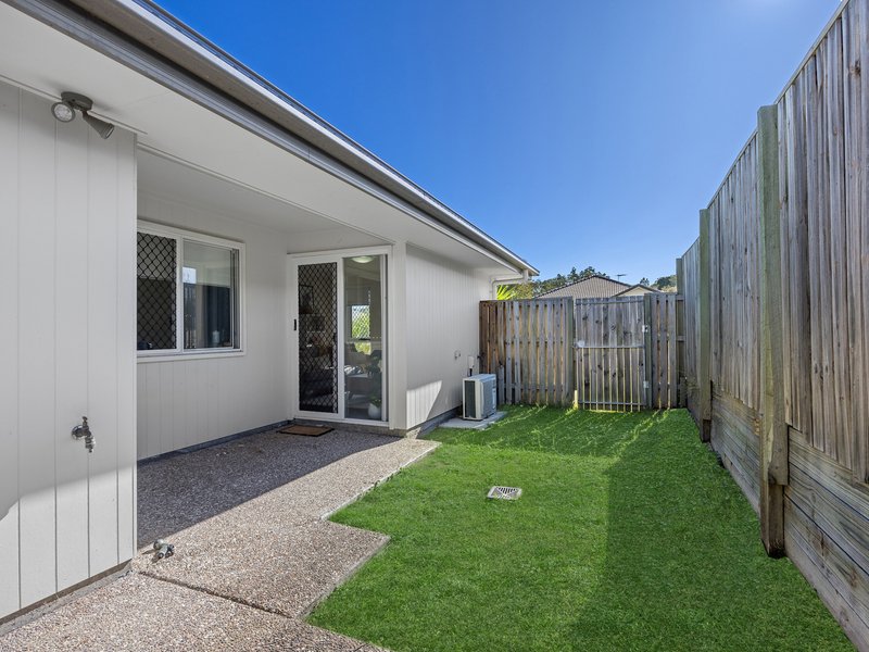 Photo - 1 & 2/5 Melville Drive, Brassall QLD 4305 - Image 14