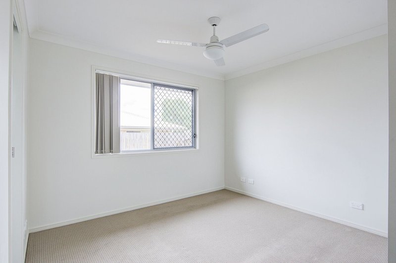 Photo - 1-2/52 Conifer Avenue, Brassall QLD 4305 - Image 9