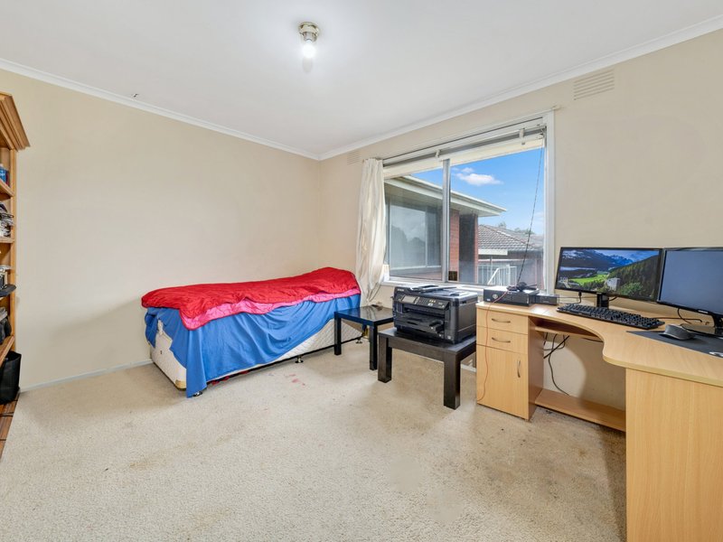 Photo - 1-2/7 Maxine Court, Noble Park VIC 3174 - Image 7