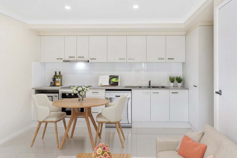 Photo - 1 & 2/7 Myrtleford Crescent, Cambooya QLD 4358 - Image 9