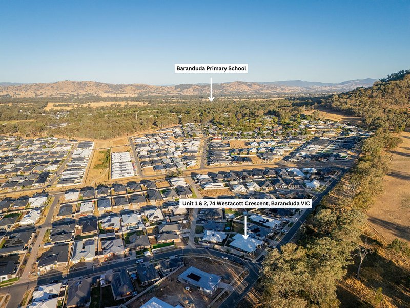 Photo - 1 & 2/74 Westacott Crescent, Baranduda VIC 3691 - Image 26