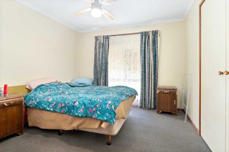 Photo - 1 & 2/9 Brent Court, Lavington NSW 2641 - Image 5