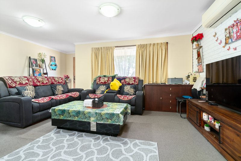 Photo - 1 & 2/9 Brent Court, Lavington NSW 2641 - Image 19