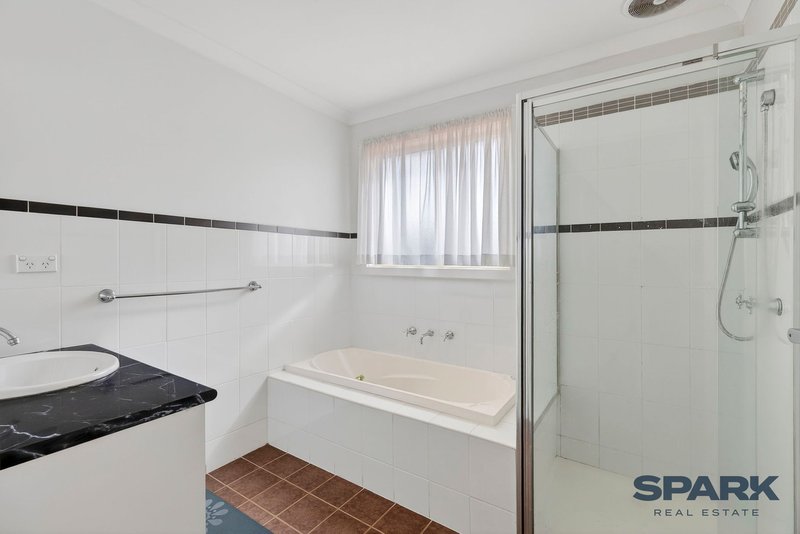 Photo - 1 & 2/9 Hope Court, Delahey VIC 3037 - Image 11