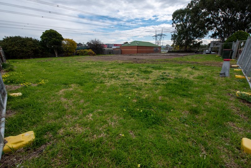 Photo - 1, 3 & 5 Allan Avenue, South Morang VIC 3752 - Image 4