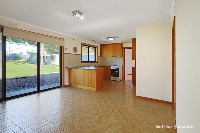 Photo - 1-3 Leake Street, Casterton VIC 3311 - Image 3