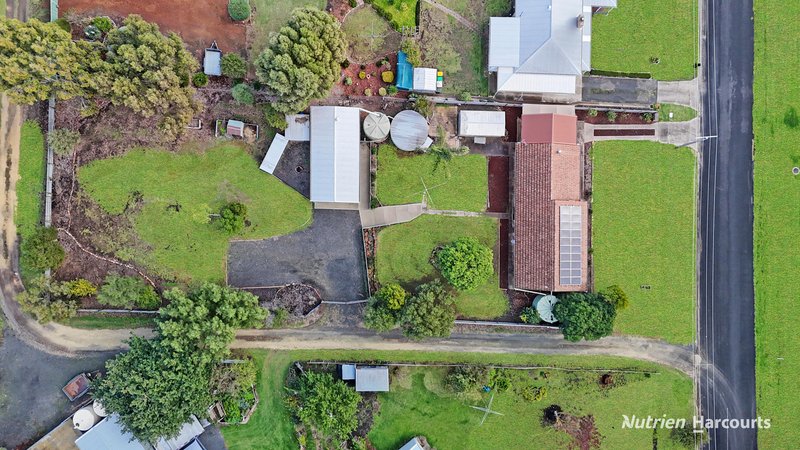 Photo - 1-3 Leake Street, Casterton VIC 3311 - Image 16