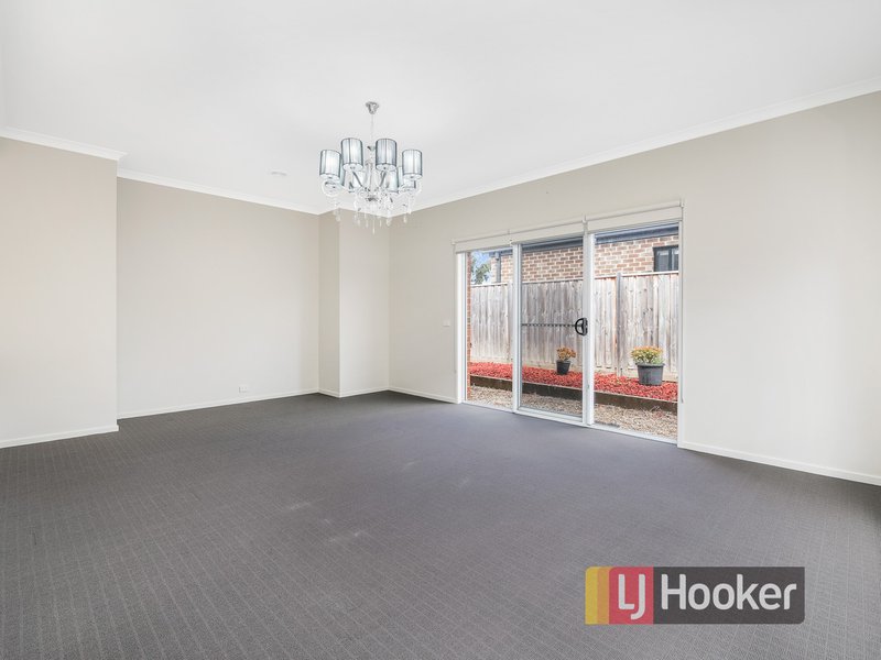 Photo - 1-3 Nobel Drive, Cranbourne West VIC 3977 - Image 6