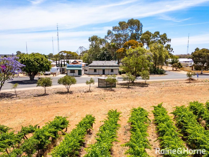 Photo - 1-3 Smith Street, Cadell SA 5321 - Image 26