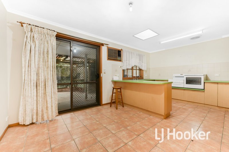 Photo - 1-3 Tania Court, Pakenham VIC 3810 - Image 9