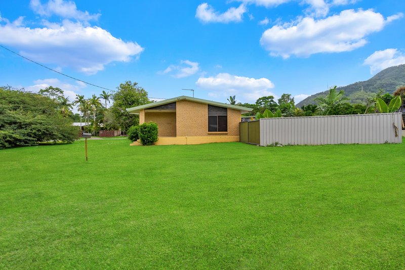 Photo - 1-3 Zircon Street, Bayview Heights QLD 4868 - Image 13