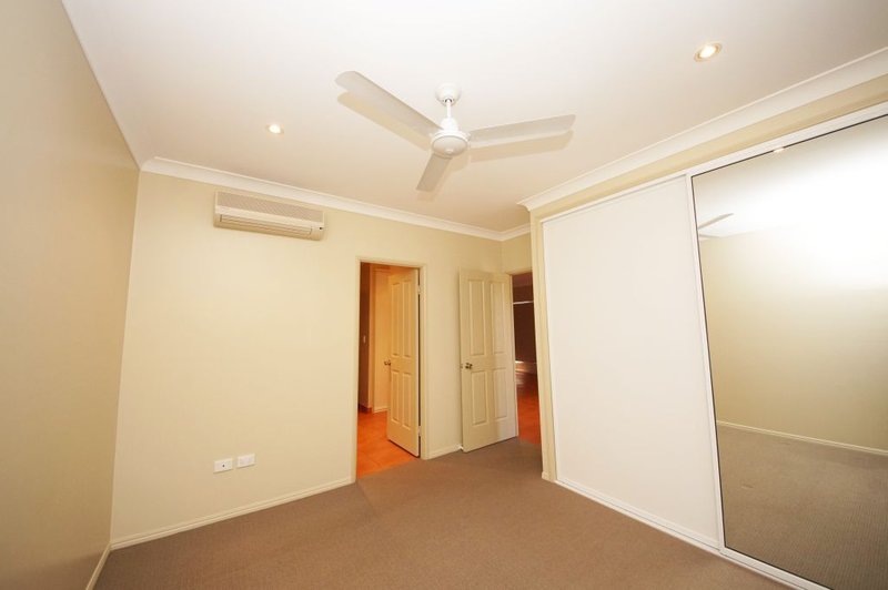 Photo - 1-3/117 Wilmington Street, Ayr QLD 4807 - Image 12