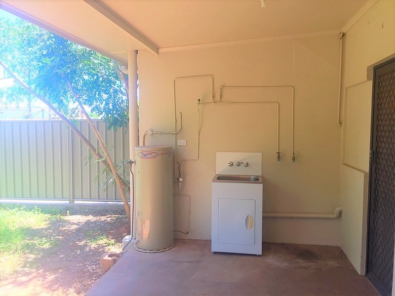 Photo - 1-3/147 Trainor Street, Mount Isa QLD 4825 - Image 17