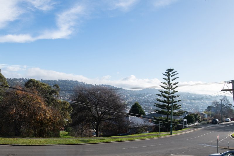 Photo - 1-3/2 Effingham Street, South Launceston TAS 7249 - Image 8