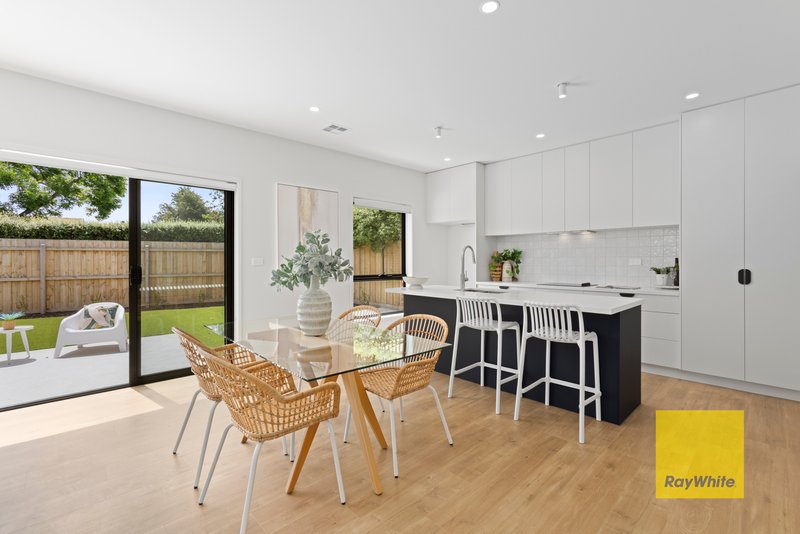 1-3/2 Lomond Terrace, East Geelong VIC 3219