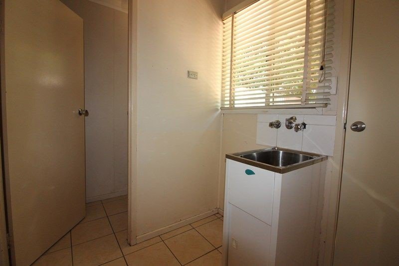 Photo - 1-3/26 Alice Street, Mount Isa QLD 4825 - Image 28