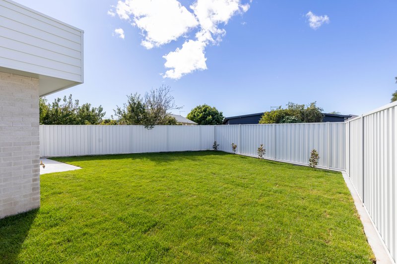 Photo - 1 & 3/3 Griffiths Street, Port Sorell TAS 7307 - Image 19