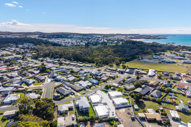 Photo - 1 & 3/3 Griffiths Street, Port Sorell TAS 7307 - Image 32