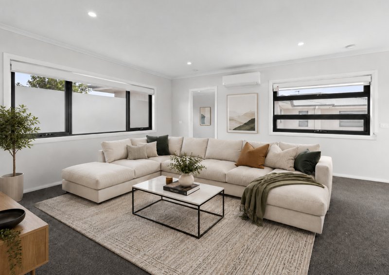 Photo - 1-3/3 Mccurdy Road, Herne Hill VIC 3218 - Image 5