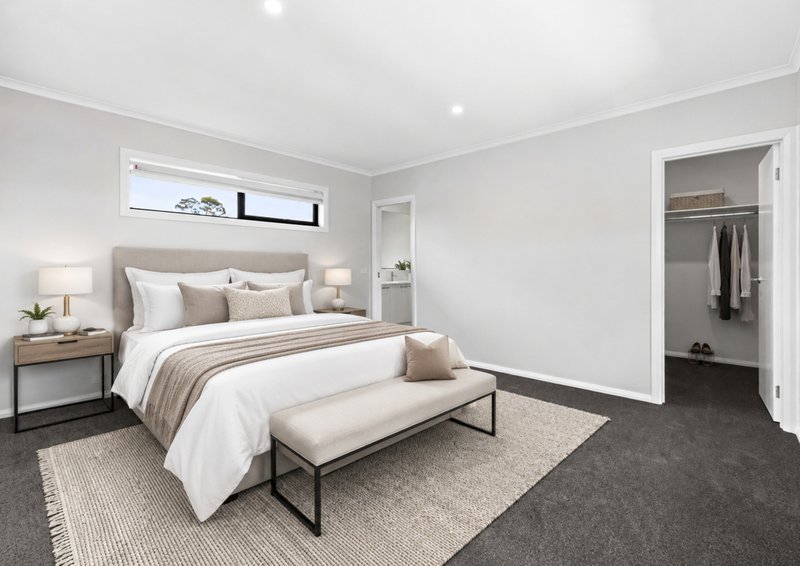 Photo - 1-3/3 Mccurdy Road, Herne Hill VIC 3218 - Image 6