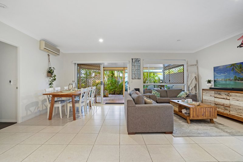 Photo - 1-3/40 Australia Avenue, Broadbeach QLD 4218 - Image 10