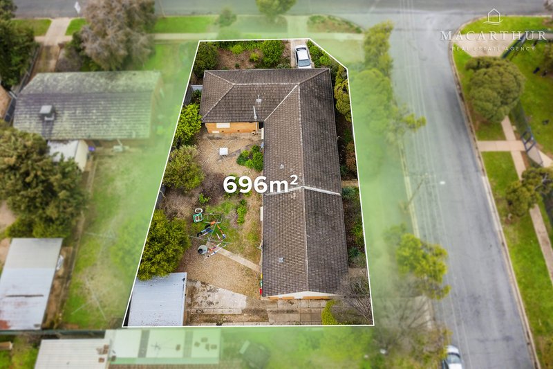 Photo - 1-3/52 Raye Street, Tolland NSW 2650 - Image 3