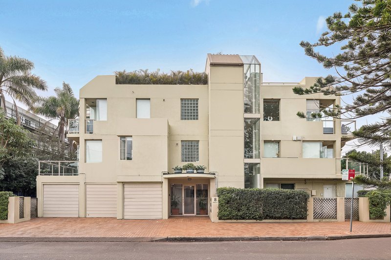 Photo - 1-3/8 Pine Street, Manly NSW 2095 - Image 2