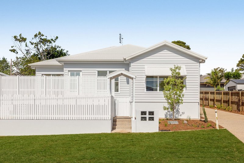 Photo - 1-4, 42 Haig Street, South Toowoomba QLD 4350 - Image