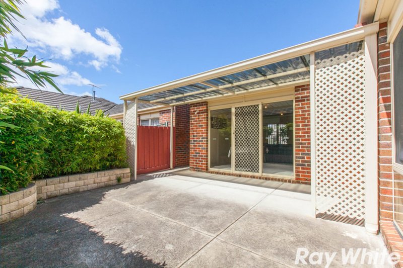 Photo - 1 / 4 Capri Close, South Morang VIC 3752 - Image 11