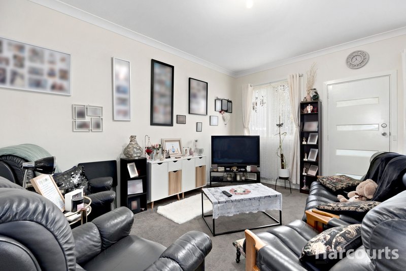 Photo - 1-4/1 Law Street, Newborough VIC 3825 - Image 2