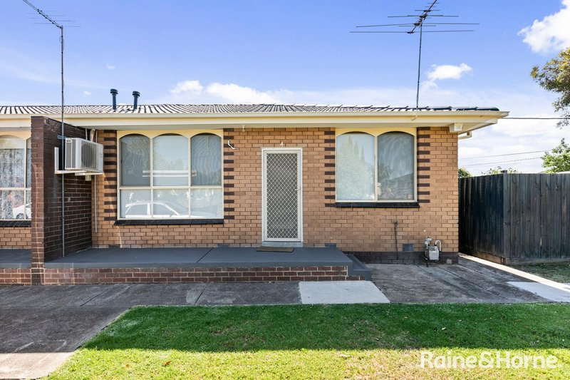 Photo - 1-4/1 Thomas Street, St Albans VIC 3021 - Image 6