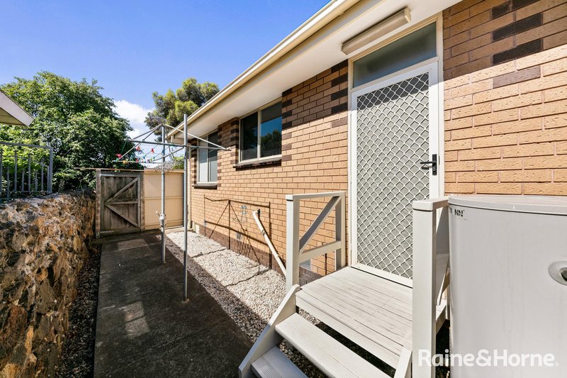 Photo - 1-4/1 Thomas Street, St Albans VIC 3021 - Image 22