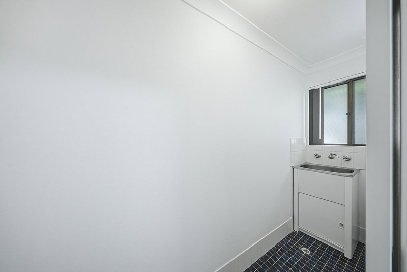 Photo - 1-4/12 Lobelia Close, Metford NSW 2323 - Image 19