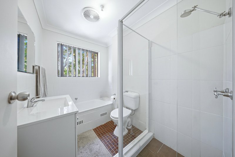 Photo - 1-4/12 Lobelia Close, Metford NSW 2323 - Image 30