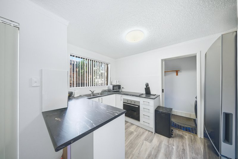 Photo - 1-4/12 Lobelia Close, Metford NSW 2323 - Image 32