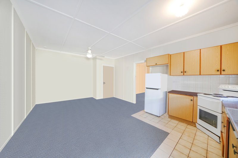 Photo - 1-4/12 Plume Street, Redcliffe QLD 4020 - Image 19