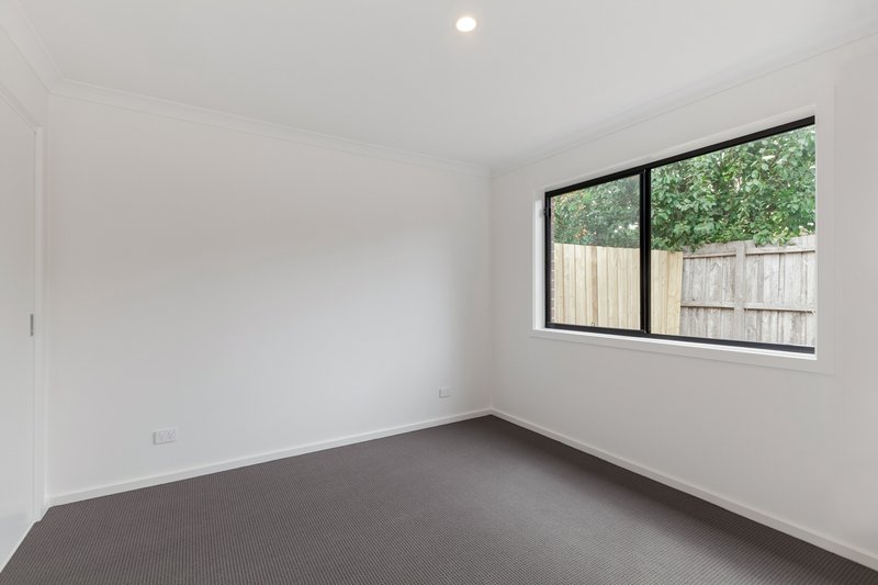 Photo - 1-4/12 Raglan Street, Wallan VIC 3756 - Image 20