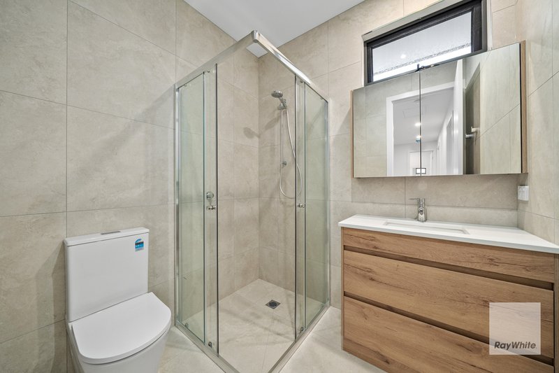 Photo - 1-4/17 Worrall Street, Burwood VIC 3125 - Image 9