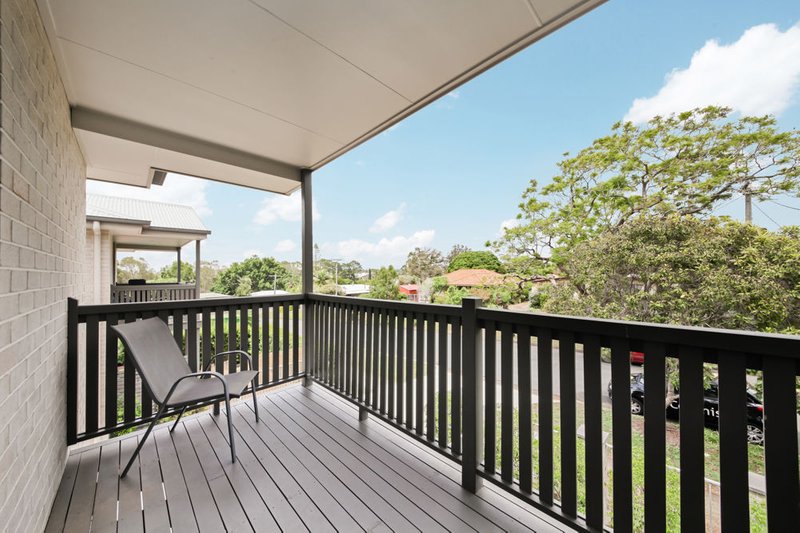 Photo - 1-4/21 Myles Street, Lawnton QLD 4501 - Image 4