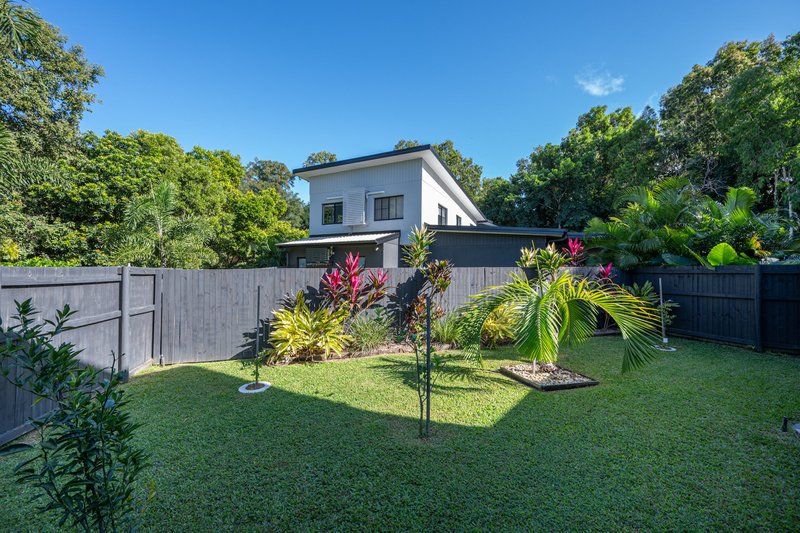 Photo - 1- 4/5-13 Yule Ave , Clifton Beach QLD 4879 - Image 5